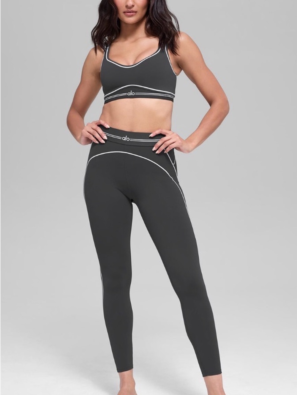 ALO Yoga Women's Waist Leggings and Bras - Picture 1 of 6